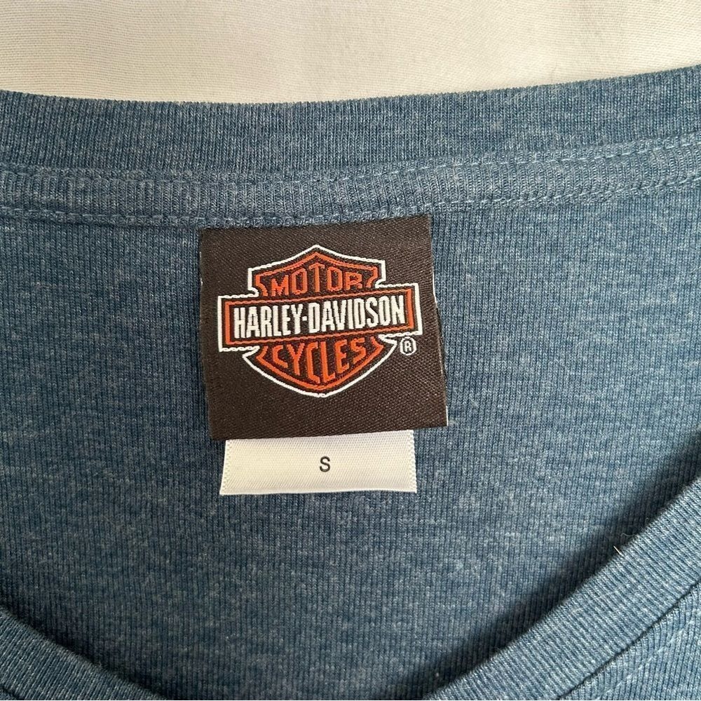 Harley-Davidson Chattanooga Small Long-Sleeve T-shirt Heather Blue, Red, Silver - Picture 3 of 8